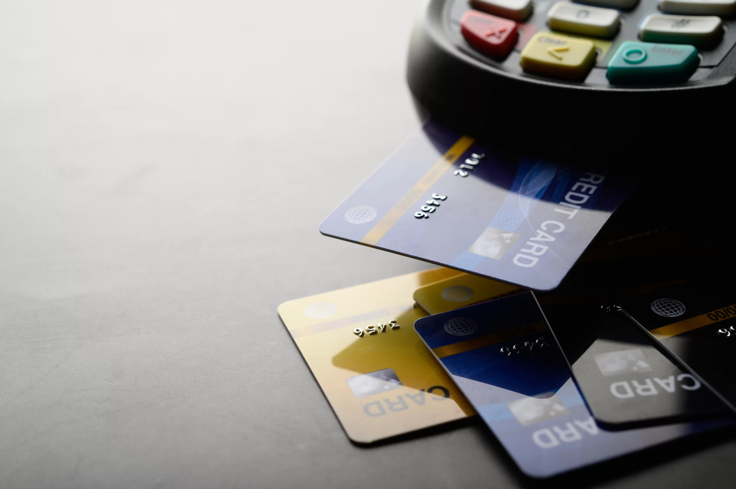 Rotativo do cartão de crédito: conheça 3 alternativas mais acessíveis